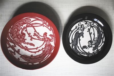 茅子芳的刻瓷作品《飛天》。